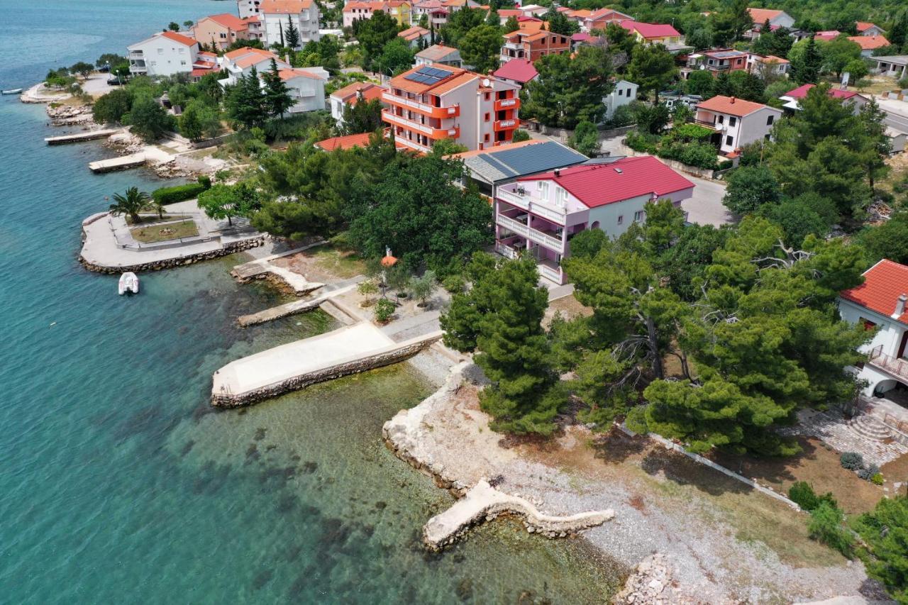 Villa Rajna Starigrad Paklenica Exterior foto